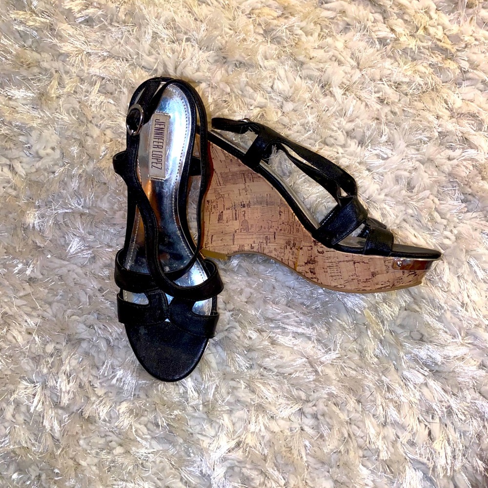 Black wedged heals